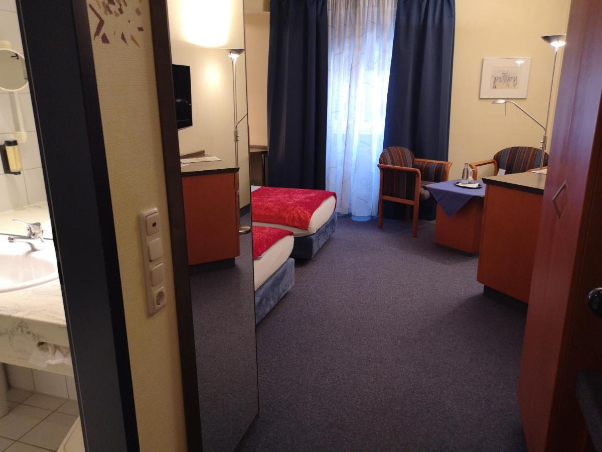 Main Hotel Eckert 3 Margetshöchheim Kültér fotó